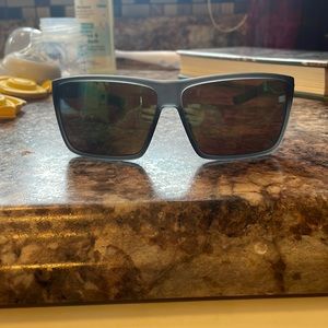 Costa Rincon polarized sunglasses